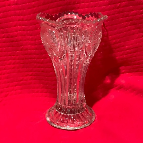 Vase - Picture 3 of 7